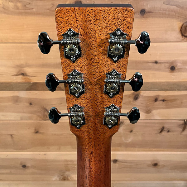 Martin D-18E Acoustic Guitar - Natural