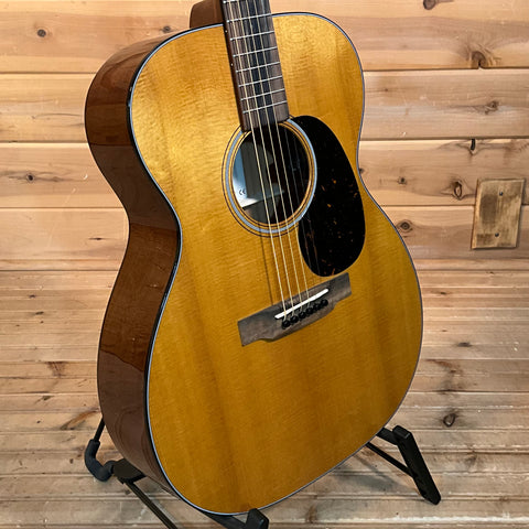Martin 000E Retro Plus Mahogany - Natural