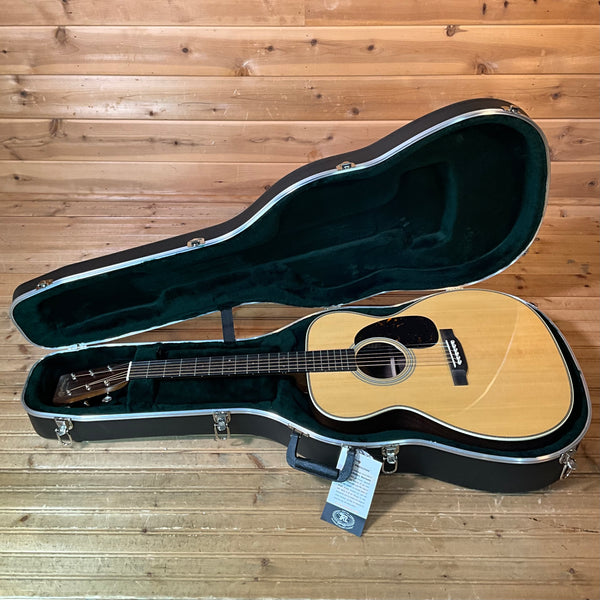 Martin M-28 Acoustic Guitar - Natural