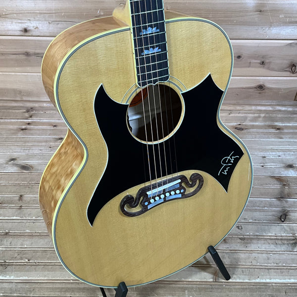 Gibson Custom Shop Tom Petty SJ-200 Wildflower Acoustic Guitar - Antique Natural