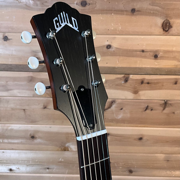 Guild M-20 Acoustic Guitar - Natural