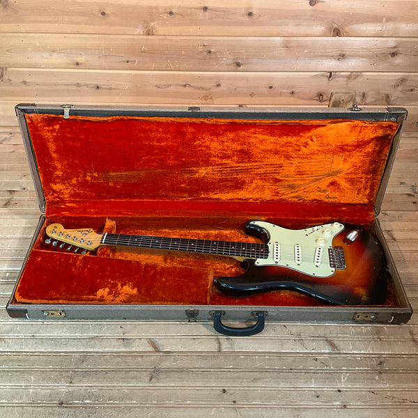 Fender Vintage 1961 Stratocaster Electric Guitar USED - 3 Tone Sunburst