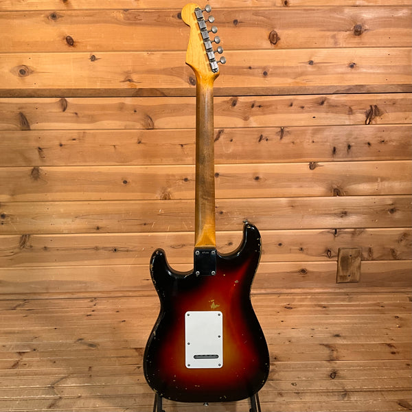 Fender Vintage 1961 Stratocaster Electric Guitar USED - 3 Tone Sunburst