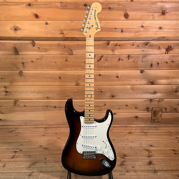 Fender American Special Stratocaster Electric Guitar USED - 2 Color Sunburst