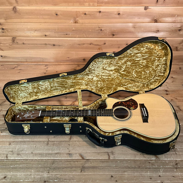 Maton EBG808TEC Tommy Emanuel Acoustic Guitar - Honey