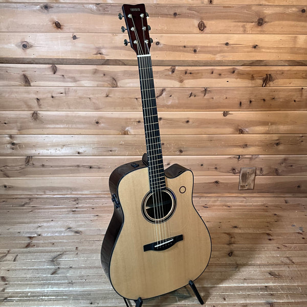 Yamaha TAG3 C Acoustic Guitar B-STOCK - Natural