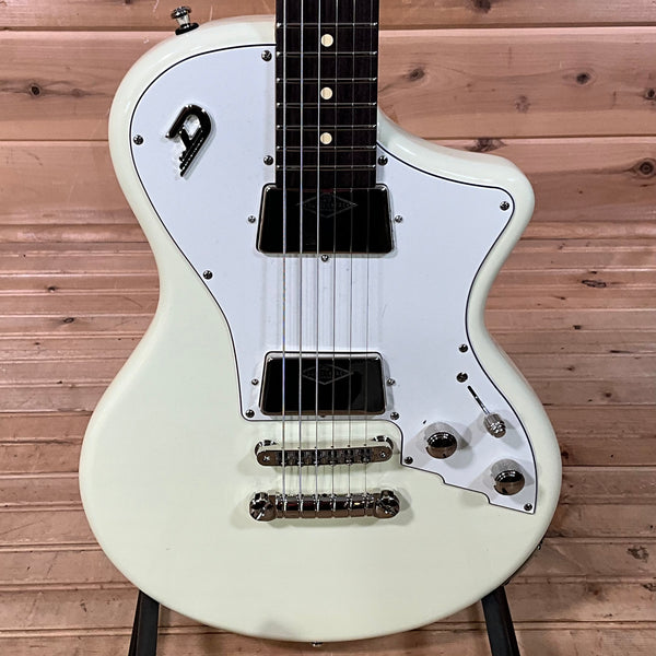 Duesenberg Julietta Electric Guitar - Vintage White (BLEM)