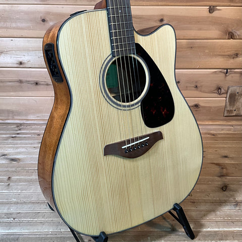 Yamaha FGX800C Acoustic Guitar - Natural