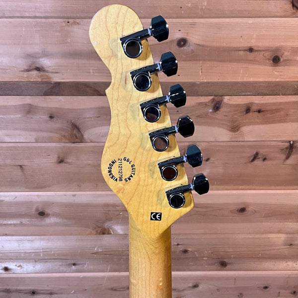 G&L ASAT Classic Electric Guitar USED - Red