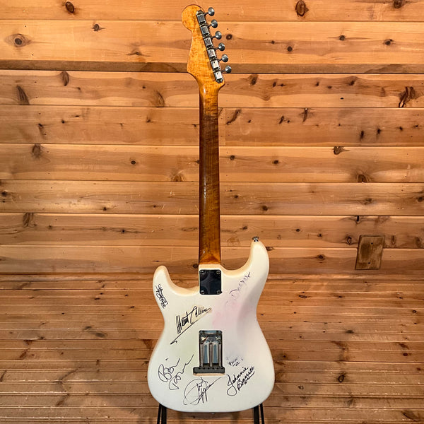 Fender 1963 Stratocaster Electric Guitar USED - Olympic White