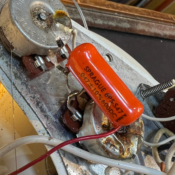 Fender 1963 Stratocaster Electric Guitar USED - Olympic White