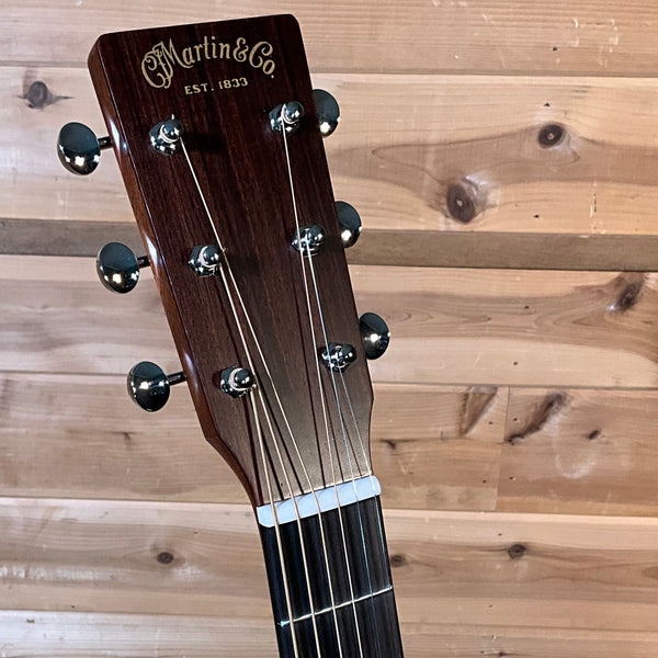 Martin 00-10E Retro Joe Bonamassa Signature Acoustic Guitar - Sunburst