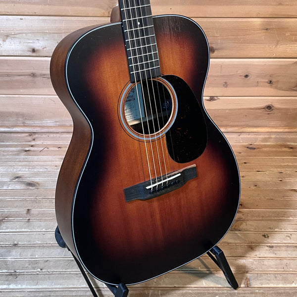 Martin 00-10E Retro Joe Bonamassa Signature Acoustic Guitar - Sunburst