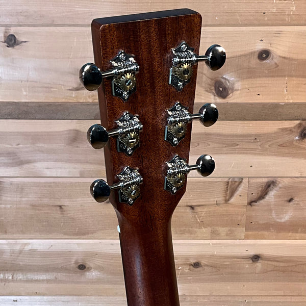 Martin 00-10E Retro Joe Bonamassa Signature Acoustic Guitar - Sunburst