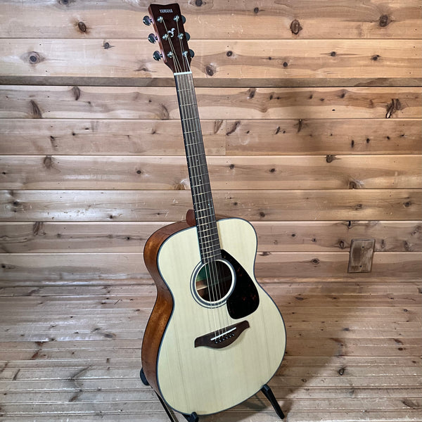 Yamaha FS800 Folk Acoustic Guitar- Natural