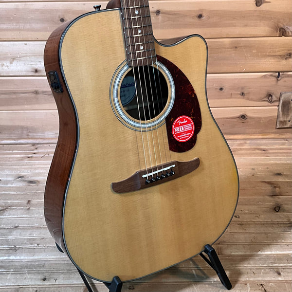 Fender California Deluxe Redondo CE Acoustic Guitar - Natural
