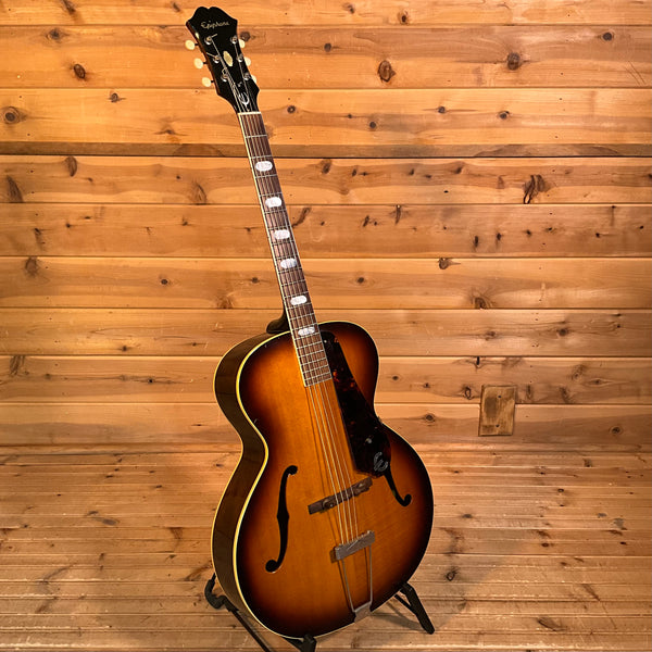Epiphone 1965 Zenith Archtop Acoustic Guitar USED - Sunburst