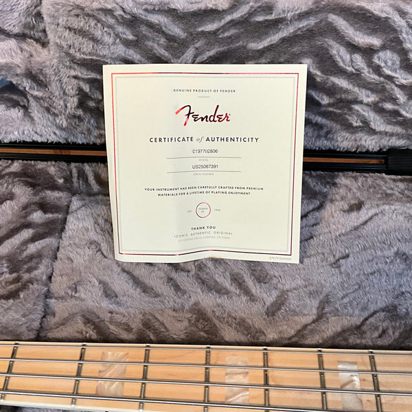 Fender Geddy Lee Signature Jazz Bass - Black