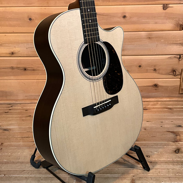 Martin GPC-16E Acoustic Guitar USED - Natural