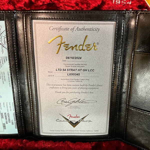 Fender Limited Edition 1954 HardTail Stratocaster Deluxe Closet Classic Electric Guitar - Super Faded Aged Shell Pink