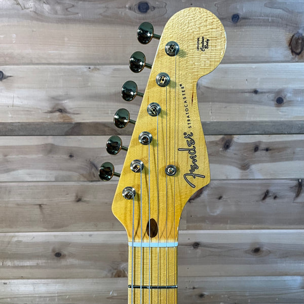 Fender Limited Edition 1954 HardTail Stratocaster Deluxe Closet Classic Electric Guitar - Super Faded Aged Shell Pink