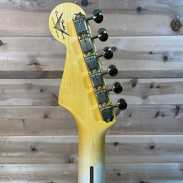 Fender Limited Edition 1954 HardTail Stratocaster Deluxe Closet Classic Electric Guitar - Super Faded Aged Shell Pink