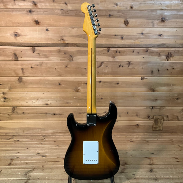 Fender 70th Anniversary American Vintage II 1954 Stratocaster Electric Guitar - 2-Color Sunburst