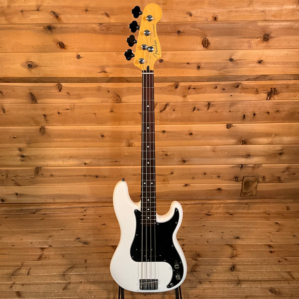 Fender 2025 Player II Precision Electric Bass Guitar B-Stock - Polar White