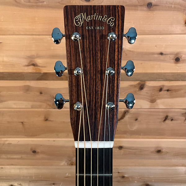 Martin D-28 Acoustic Guitar - Natural