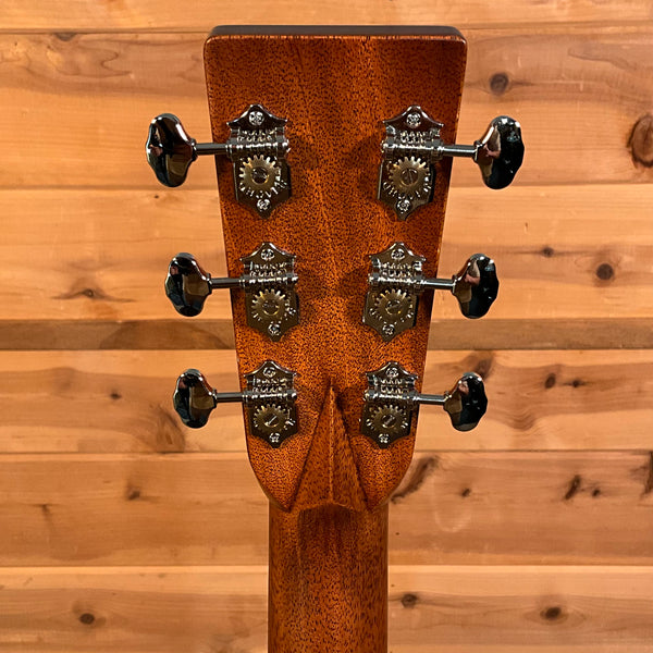 Martin HD-28 Acoustic Guitar - Natural