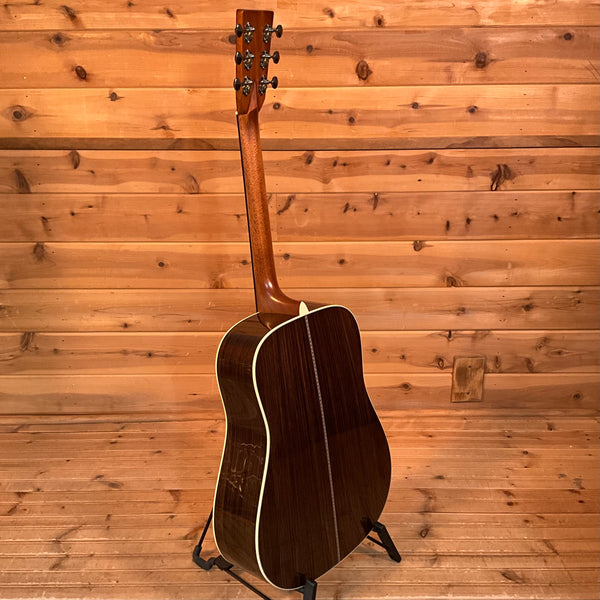 Martin HD-28 Acoustic Guitar - Natural