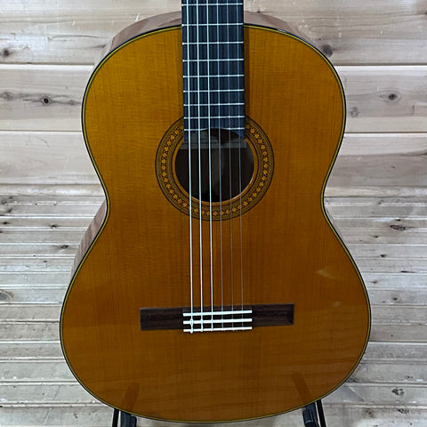 Yamaha CG142CH Classical Acoustic Guitar - Natural