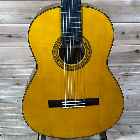 Yamaha CG142SH Classical Acoustic Guitar - Natural