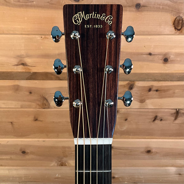 Martin D-28 Acoustic Guitar - Natural