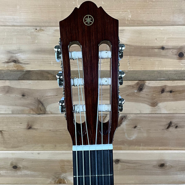 Yamaha CG142SH Classical Acoustic Guitar - Natural