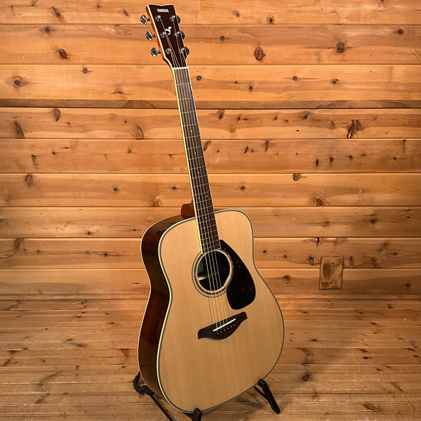 Yamaha FG830 Dreadnought Acoustic Guitar - Natural