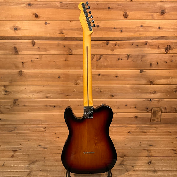 Fender American Professional Classic Hotshot Telecaster Electric Guitar - 3-Color Sunburst