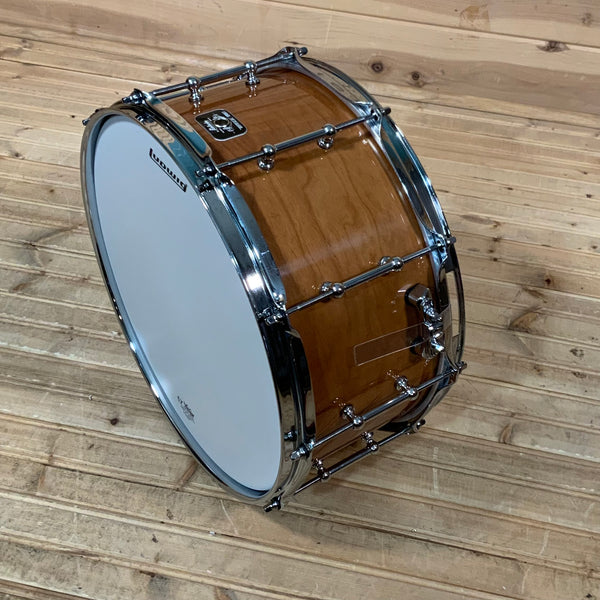 Ludwig Universal Cherry 6.5 x14" Snare Drum - Cherry