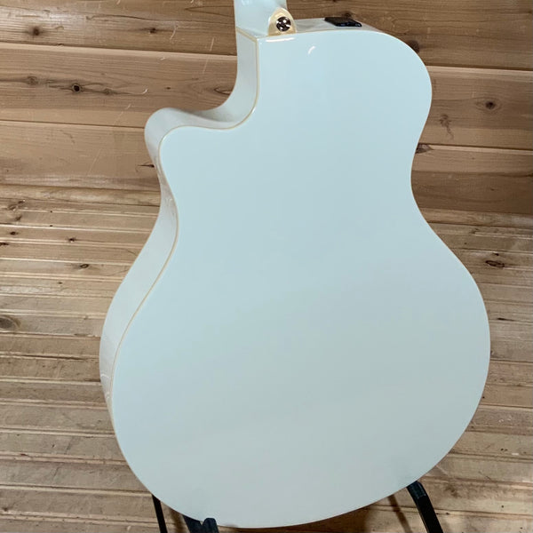 Yamaha APX600 Thinline Acoustic Guitar - Vintage White
