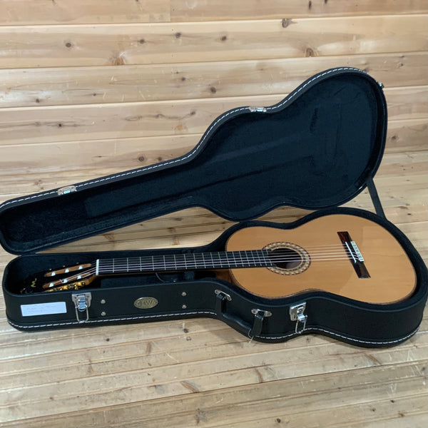 Manuel Rodriguez Manuel Jr. Rio Classical Guitar - Natural