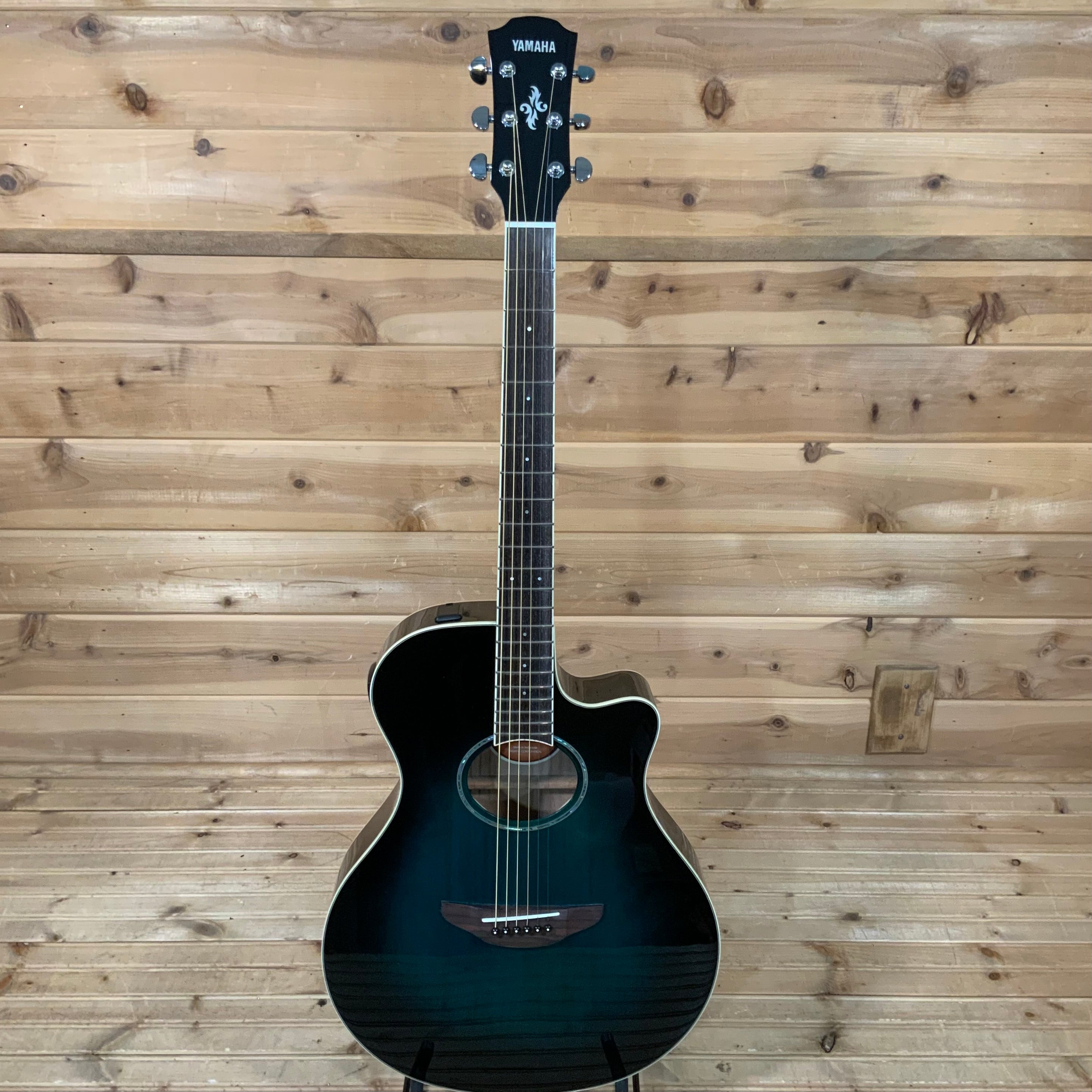 Yamaha APX600 Acoustic/Electric Guitar Blue Burst - 889025115056