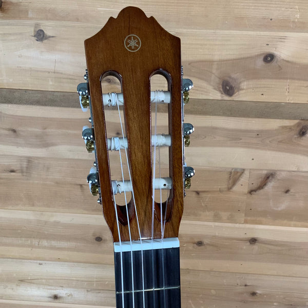Yamaha CG102 Acoustic Guitar - Natural