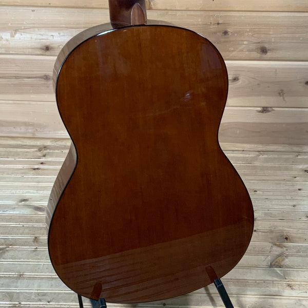 Yamaha CG102 Acoustic Guitar - Natural