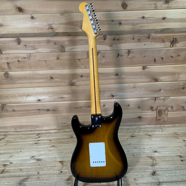 Fender Stories Collection Eric Johnson 1954 “Virginia” Stratocaster Electric Guitar - 2 Color Sunburst