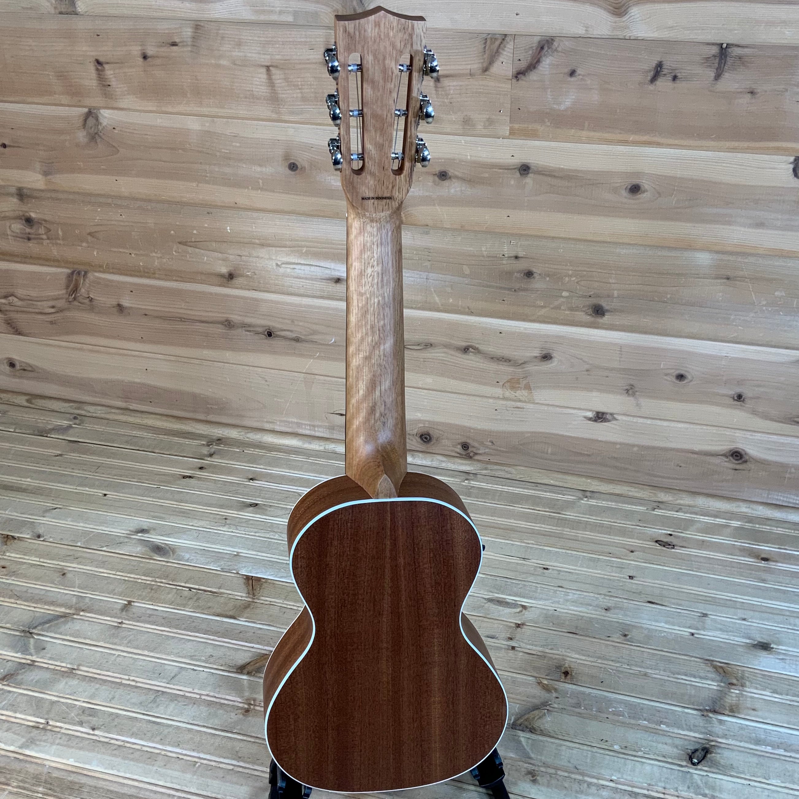 Kala Mahogany Guitarlele W/EQ 6 String