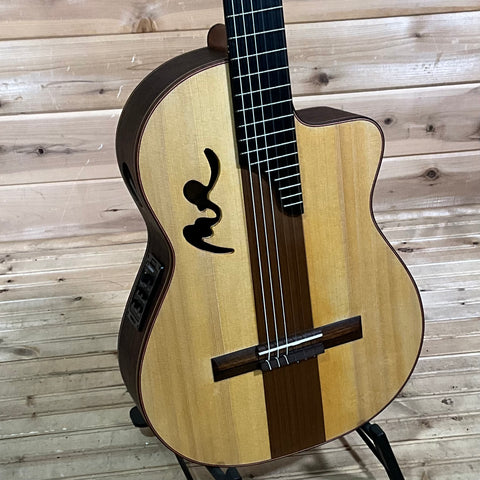 Manuel Rodriguez MODEL B CUT CAFÉ OLE Classical Guitar - Natural