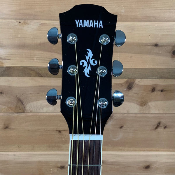 Yamaha APX600 Thinline Acoustic Guitar - Black