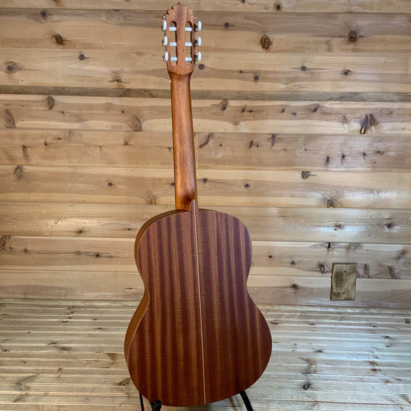 Manuel Rodriguez Caballero 10 Classical Guitar B-STOCK - Natural