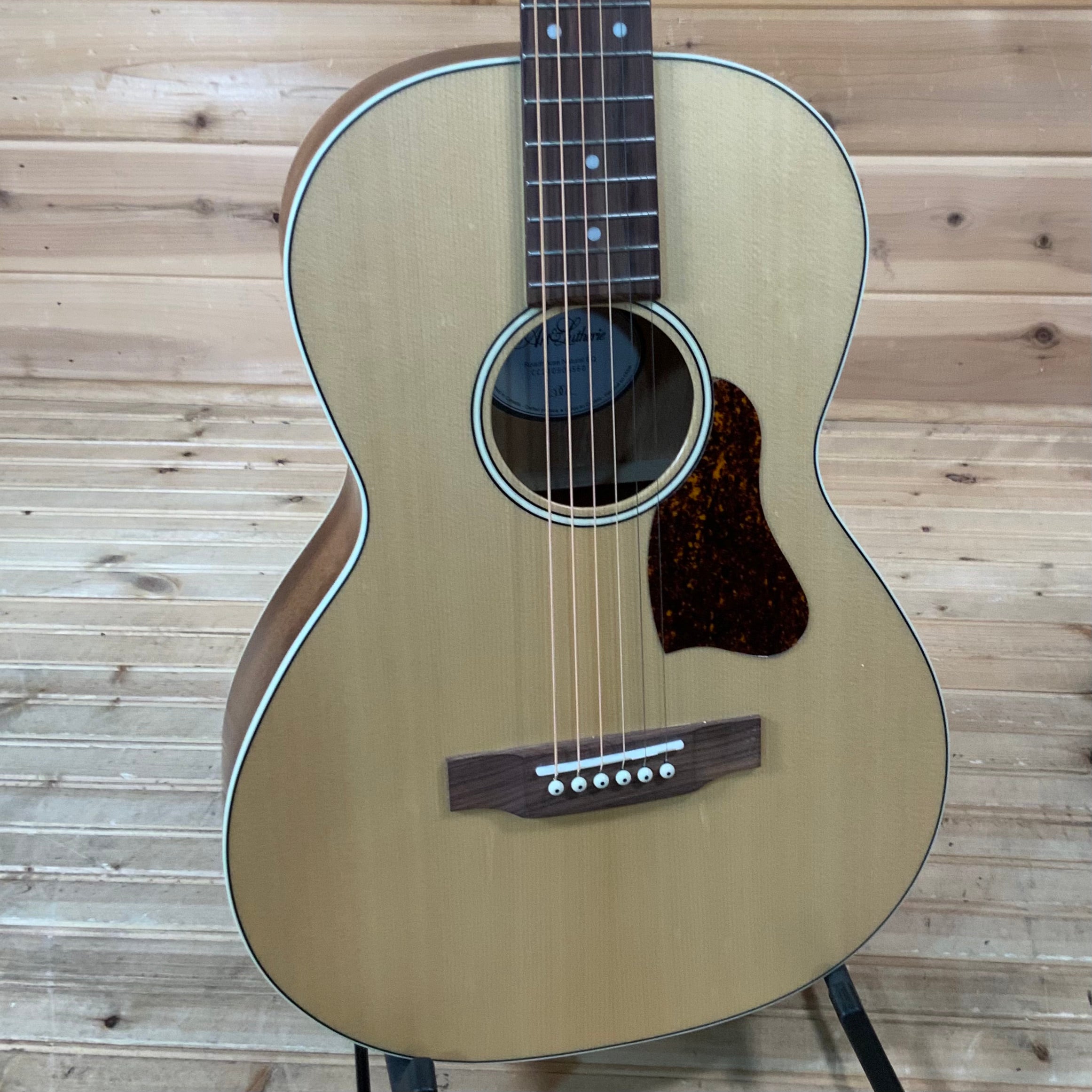 Art and Lutherie  Handcrafted Acoustic Guitars Made In Canada