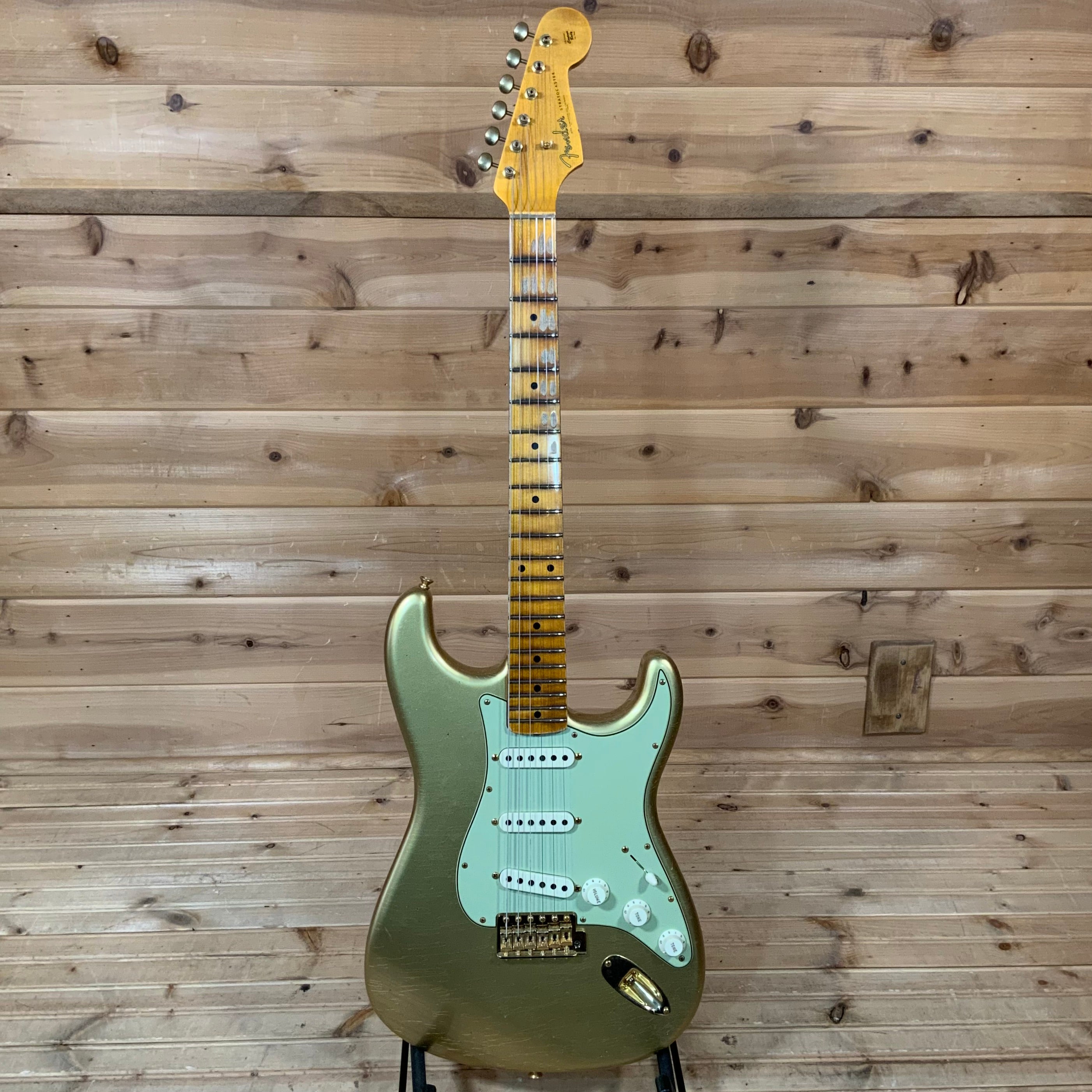 Fender Custom Shop LTD 1962 Bone Tone Stratocaster Journeyman Relic  Electric Guitar - Aged Aztec Gold